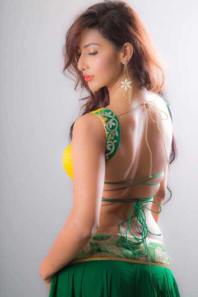 chattarpur escort service